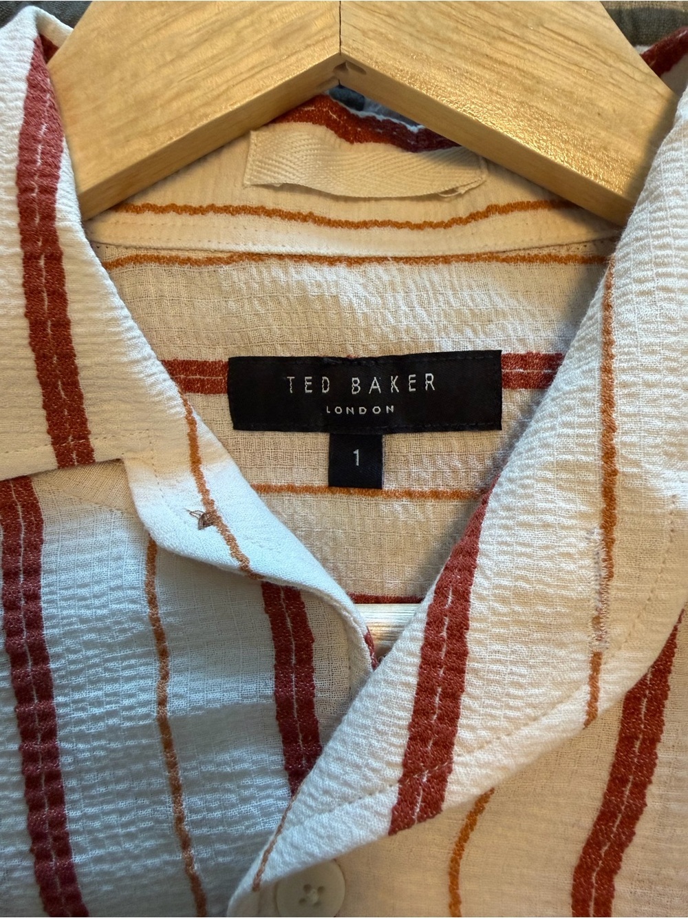 Ted Baker Striped Short Sleeve Button Up Shirt Cream Rust Size 1/Small - Picture 3 of 3